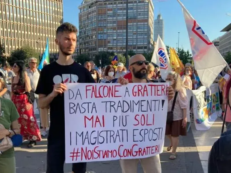 “Mai Più Stragi”: a Milano la manifestazione antimafia a sostegno di Nicola Gratteri
